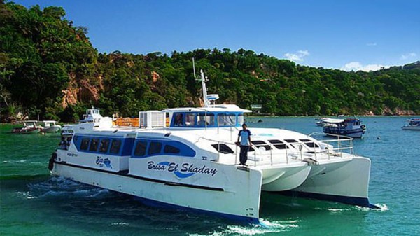 Catamarã Salvador x Morro de São Paulo (Ida e Volta)